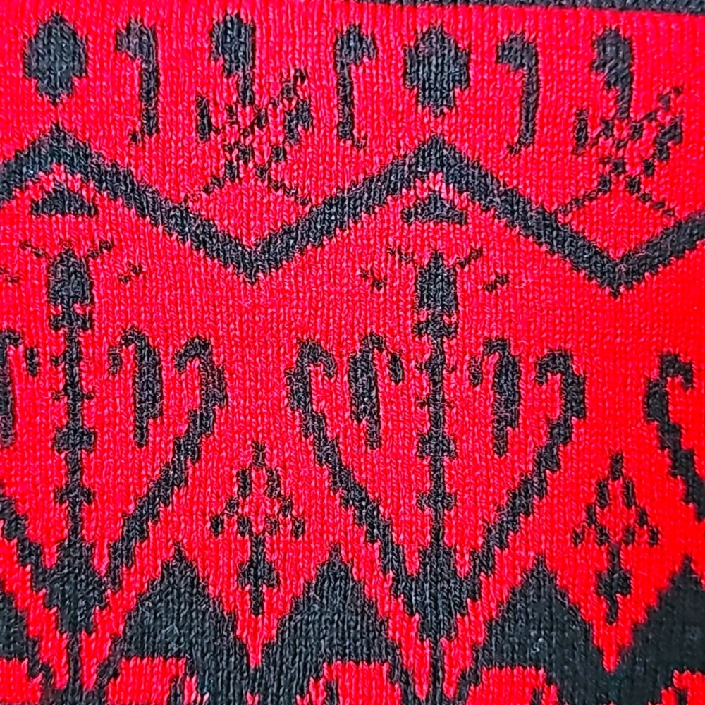 Sweater - Picture 10 of 16